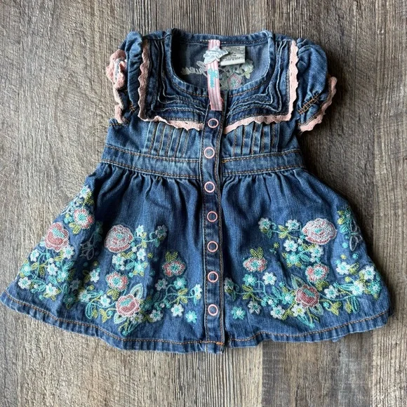 Guess Baby Embroidered Denim Dress Floral 0-3 Months Cottagecore - Picture 1 of 7